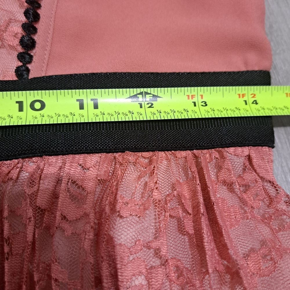 Sisley Lace Trim Mini Dress in Rust and Black - Picture 8 of 16